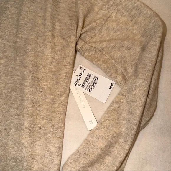 NWT - Lightweight Beige Long Sleeve Top - Size XL - Picture 5 of 8